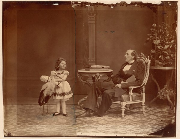 Montagefotografi af H.C. Andersen og Charlotte Melchior